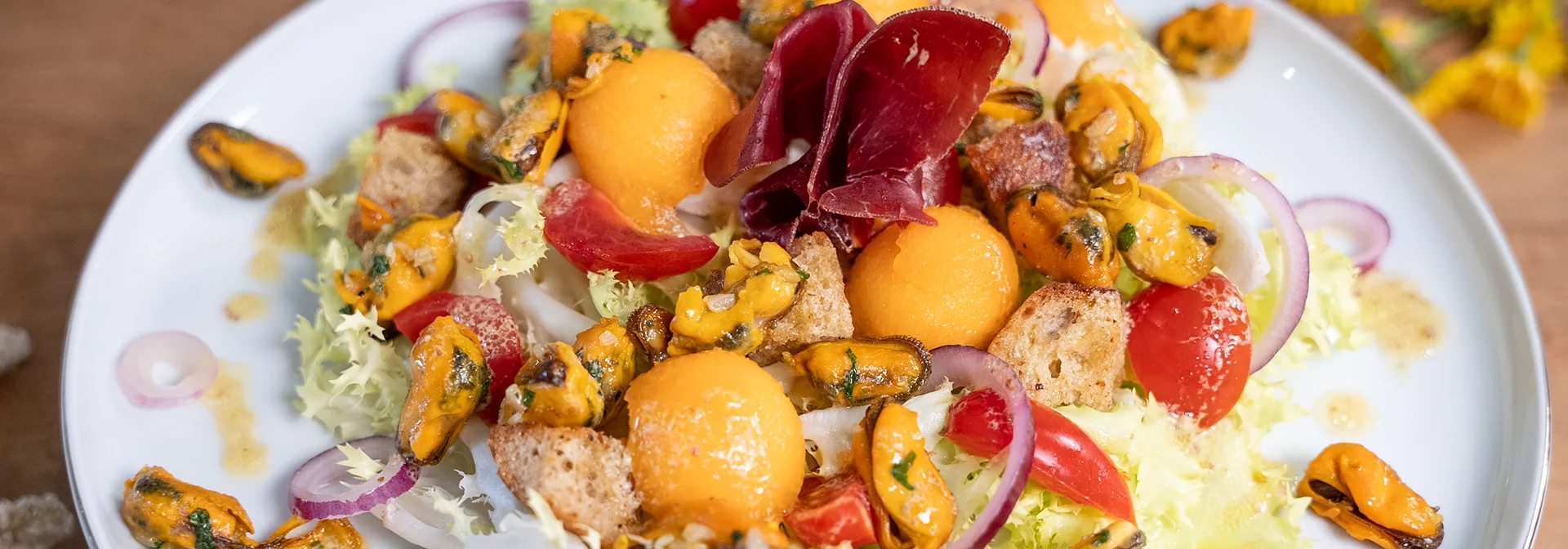 Recette : Salade de moules, melon et viande des Grisons